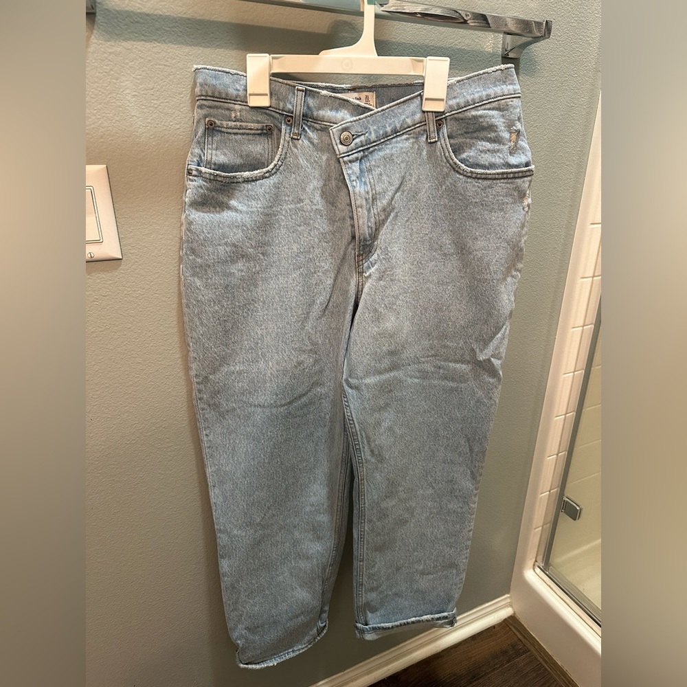 Abercrombie curve love jeans